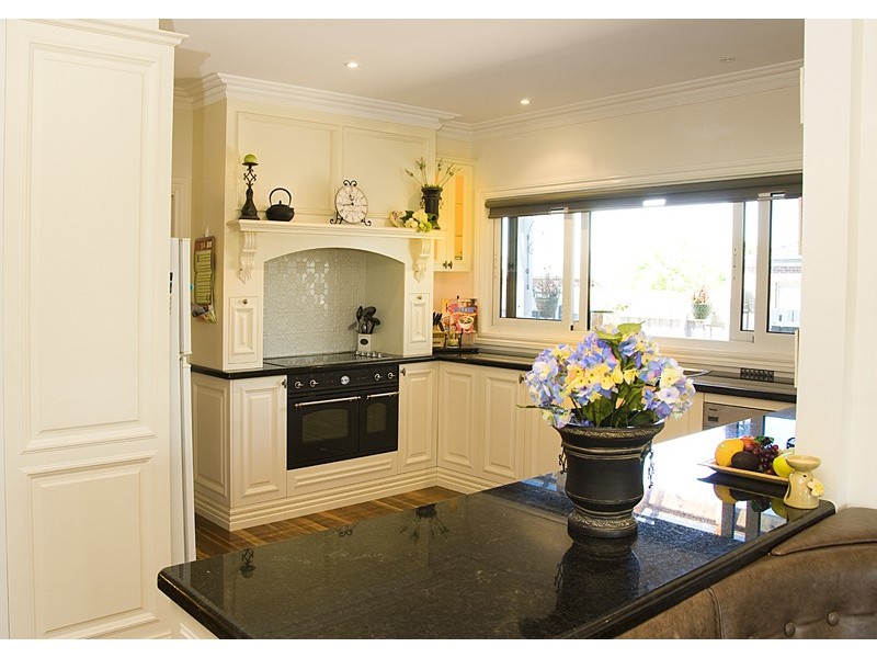 66 The Skyline, Sunbury VIC 3429