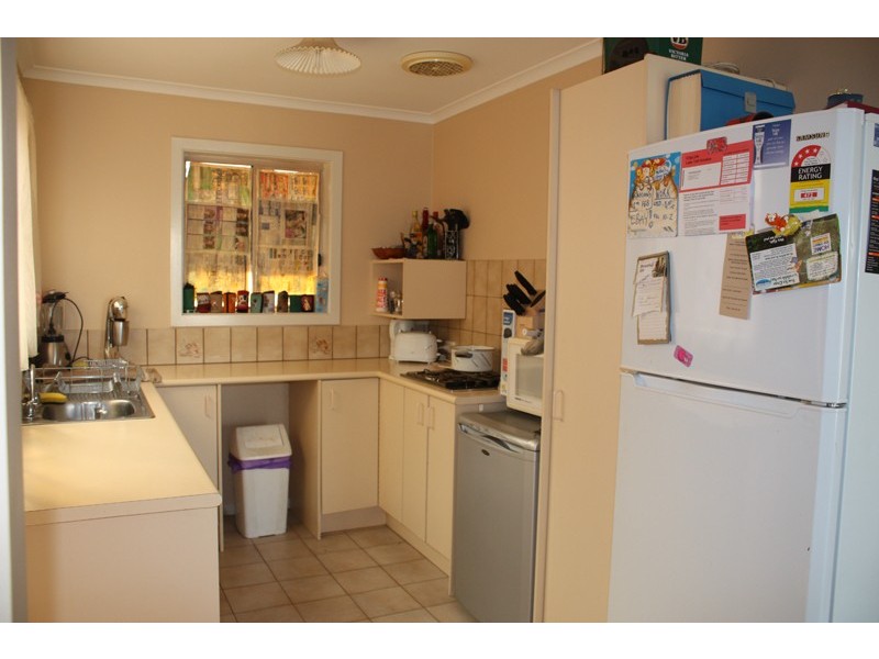 19 Anthony Street, Sunbury VIC 3429