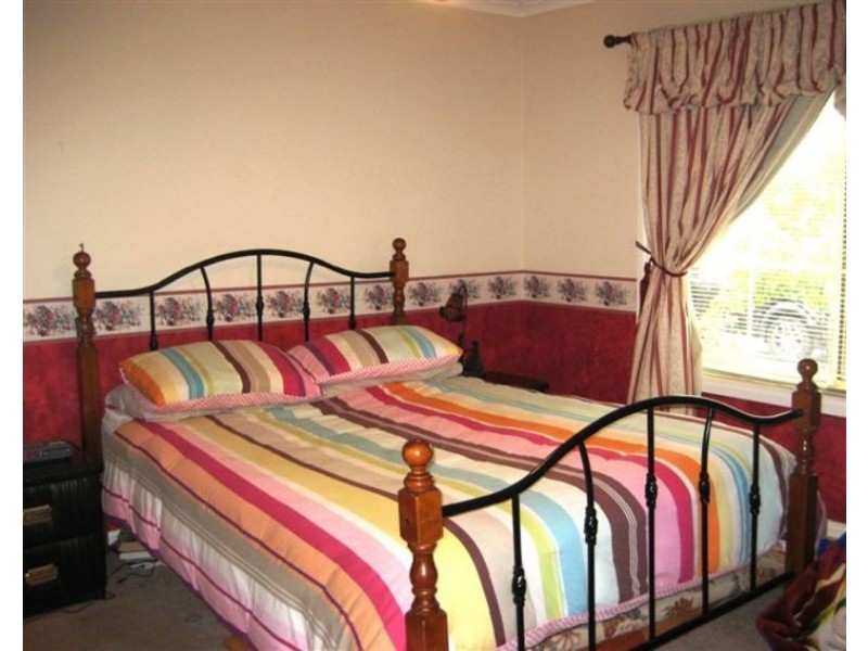 36 Charter Road East Street, Sunbury VIC 3429