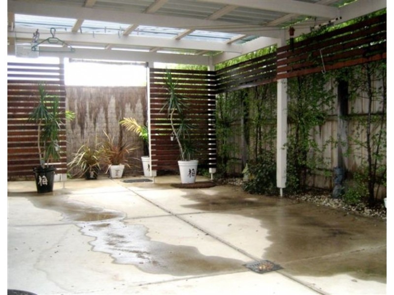 64 Charter Road West Street, Sunbury VIC 3429