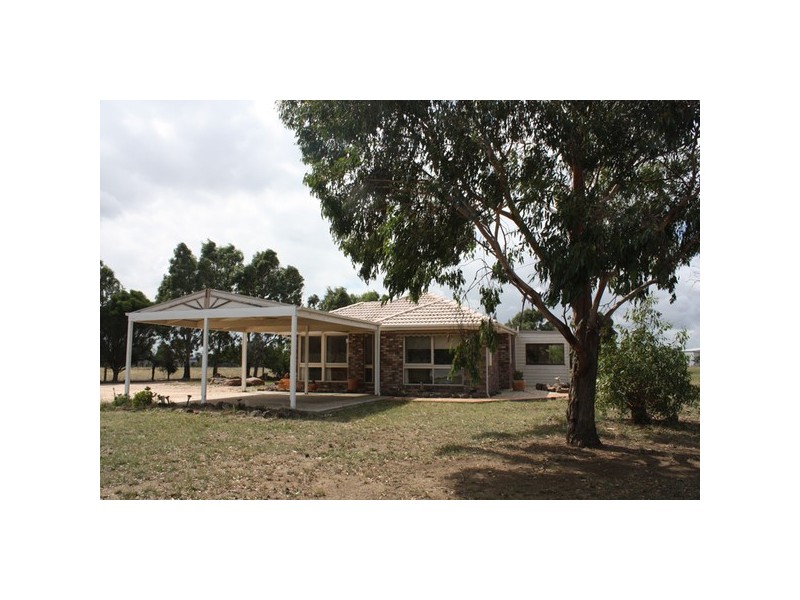 190 Palmers Road, Sunbury VIC 3429