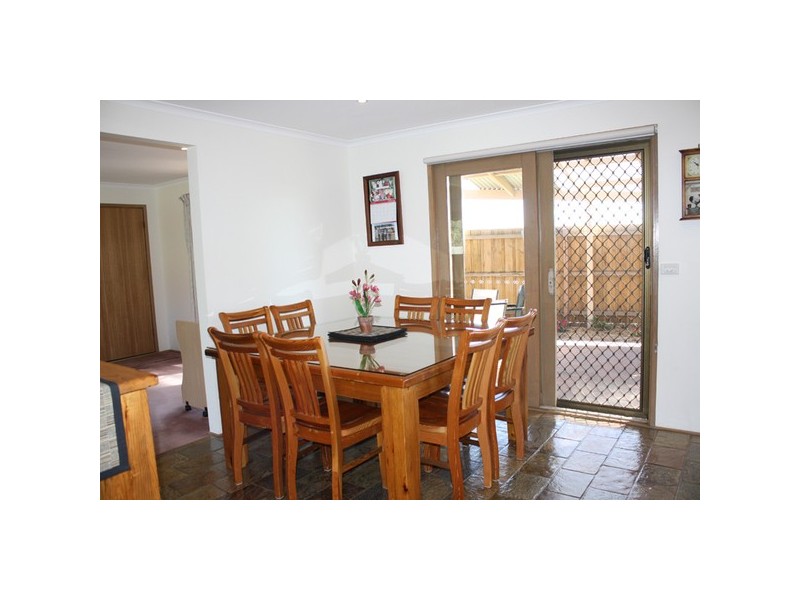 183 Elizabeth Drive, Sunbury VIC 3429
