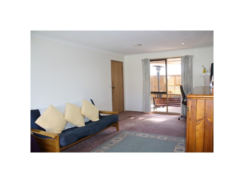 183 Elizabeth Drive, Sunbury VIC 3429