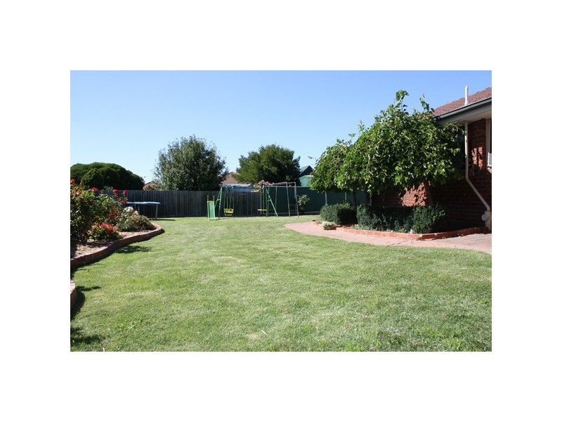 183 Elizabeth Drive, Sunbury VIC 3429