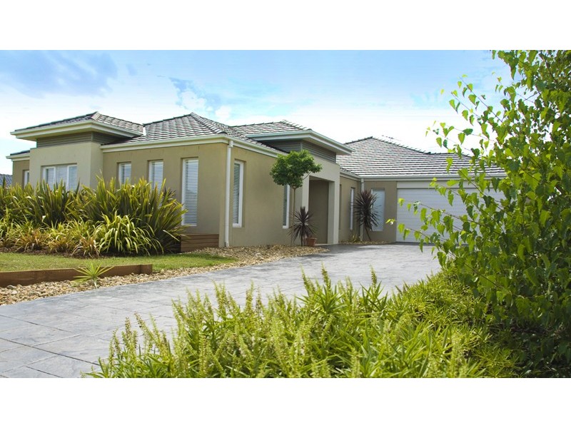 39 Chessy Park Drive, New Gisborne VIC 3438