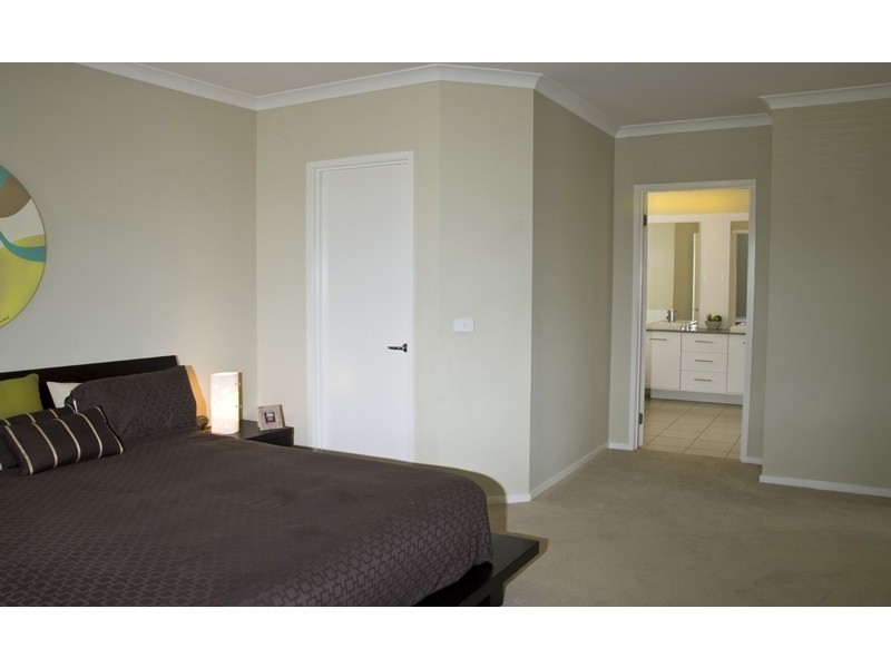 39 Chessy Park Drive, New Gisborne VIC 3438