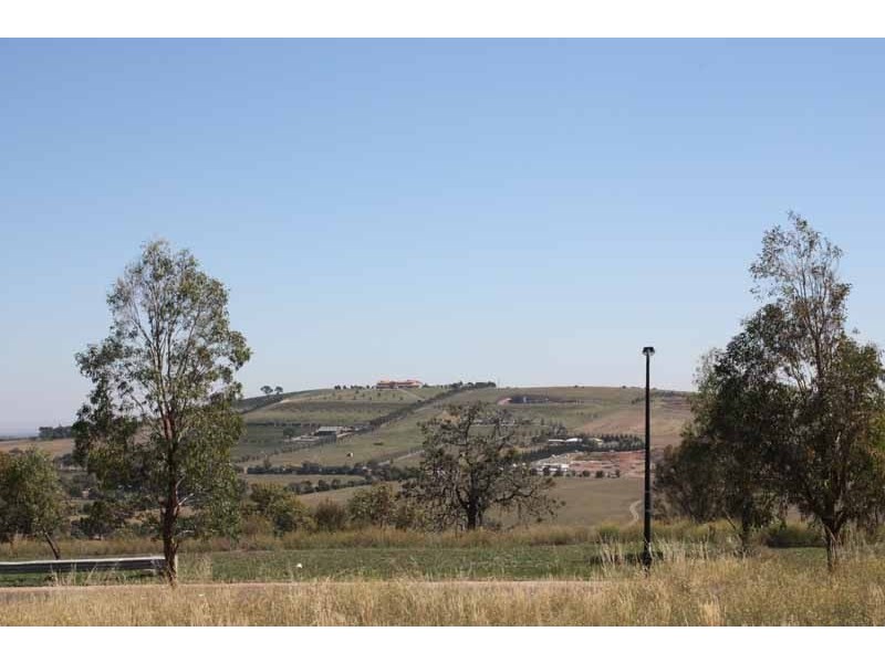 31 The Heights, Sunbury VIC 3429