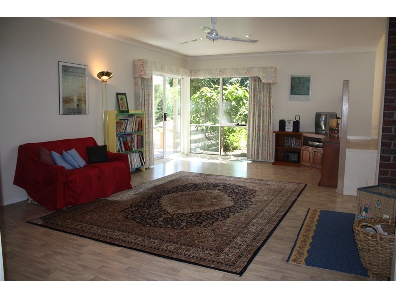 39 Hillview Rise, Gisborne South VIC 3437