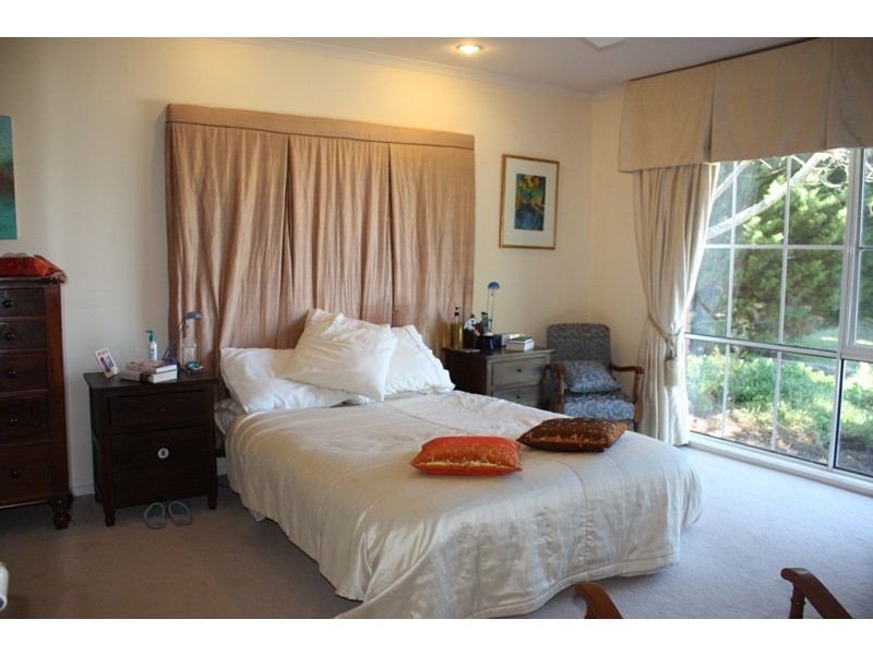 39 Hillview Rise, Gisborne South VIC 3437