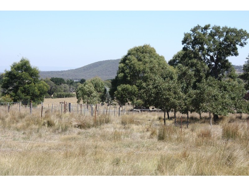 39 Hillview Rise, Gisborne South VIC 3437