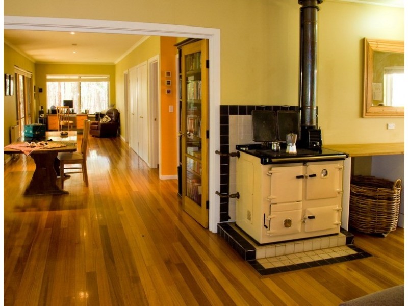 42 Long Ryans Road, Benloch VIC 3435