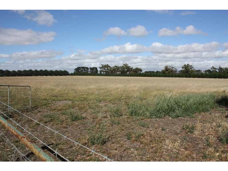 1675 Melbourne Lancefield Road, Clarkefield VIC 3430