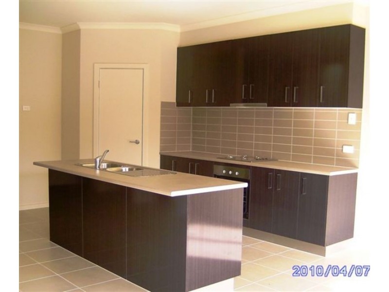 34 Betula Terrace, Sunbury VIC 3429