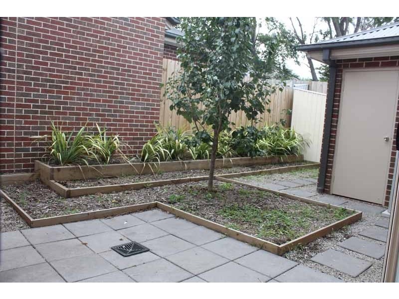 1/20 Aitken Street, Sunbury VIC 3429