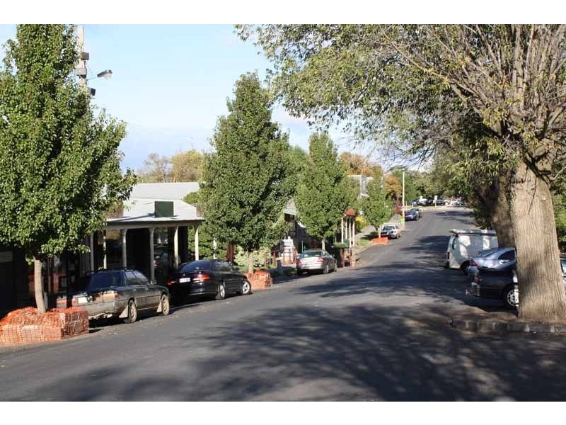 8 Station Road, Riddells Creek VIC 3431