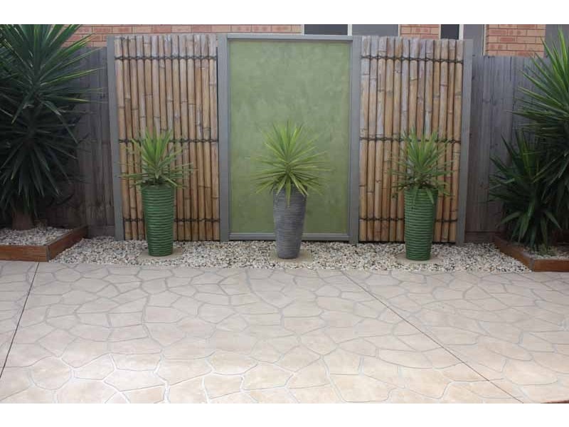 8 Kippax Street, Sunbury VIC 3429