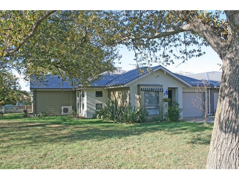 1/1-5 Rodney Street, Gisborne VIC 3437