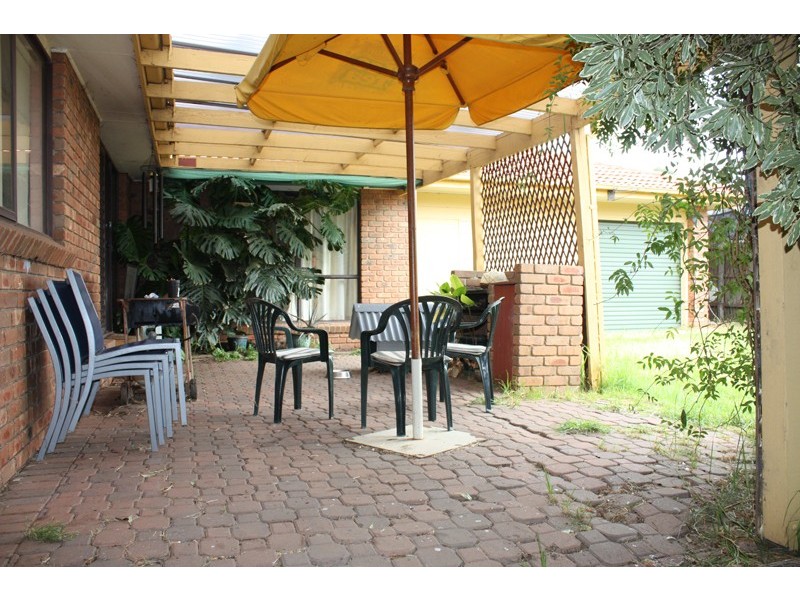 38 McEwen Drive, Sunbury VIC 3429