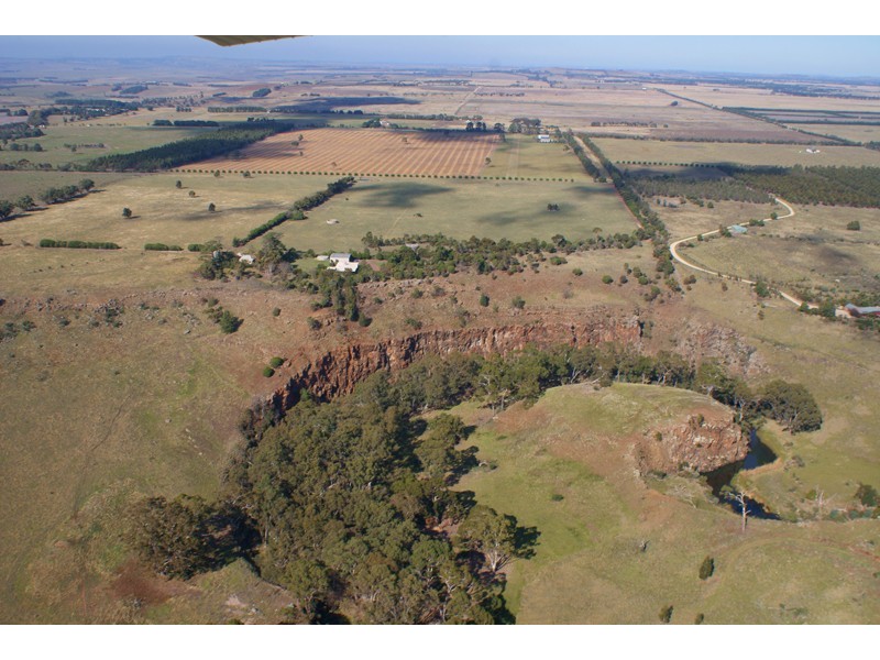 68 The Boreen, Darraweit Guim VIC 3756