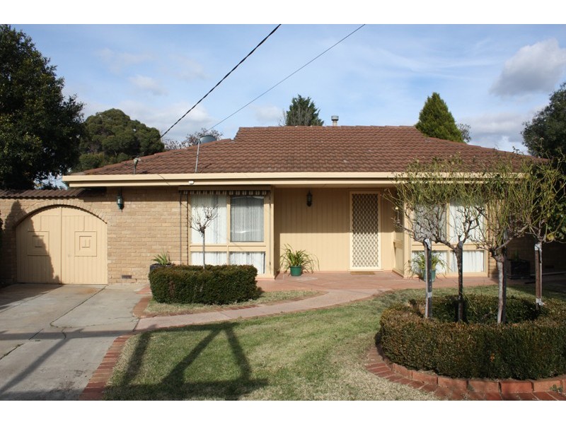 7 Tasman Court, Sunbury VIC 3429
