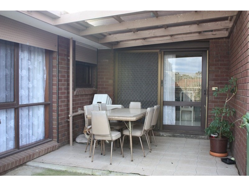 16 McEwen Drive, Sunbury VIC 3429