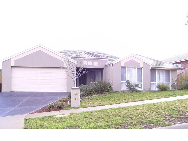 7 Windsor Rise, Sunbury VIC 3429