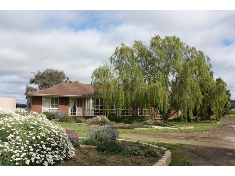 145 Palmer Road, Sunbury VIC 3429
