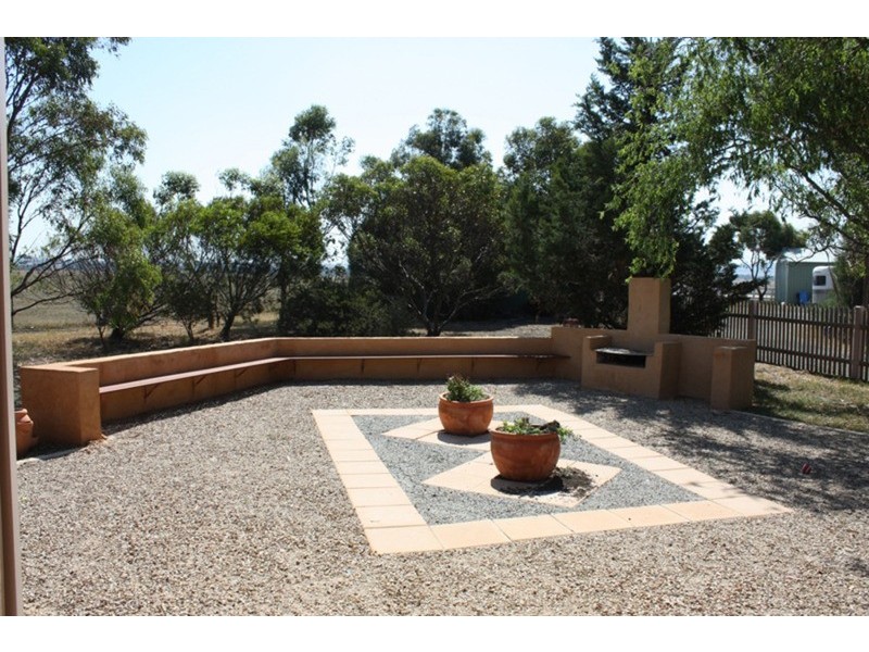 145 Palmer Road, Sunbury VIC 3429