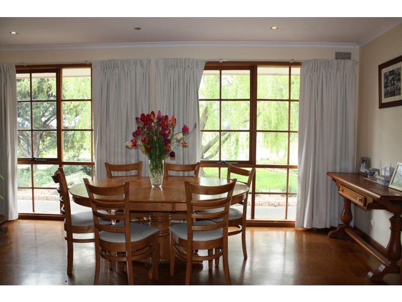 145 Palmer Road, Sunbury VIC 3429