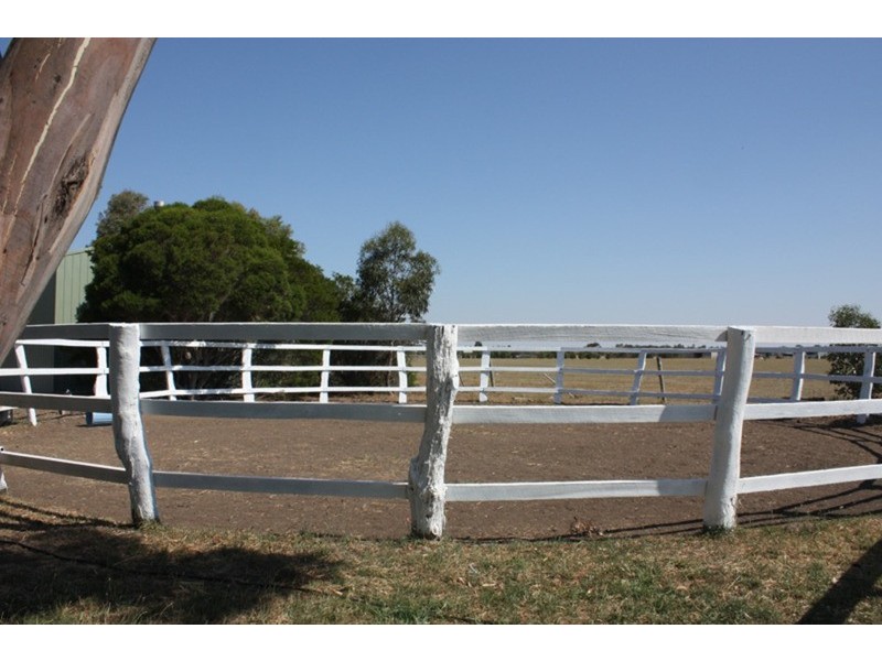 145 Palmer Road, Sunbury VIC 3429