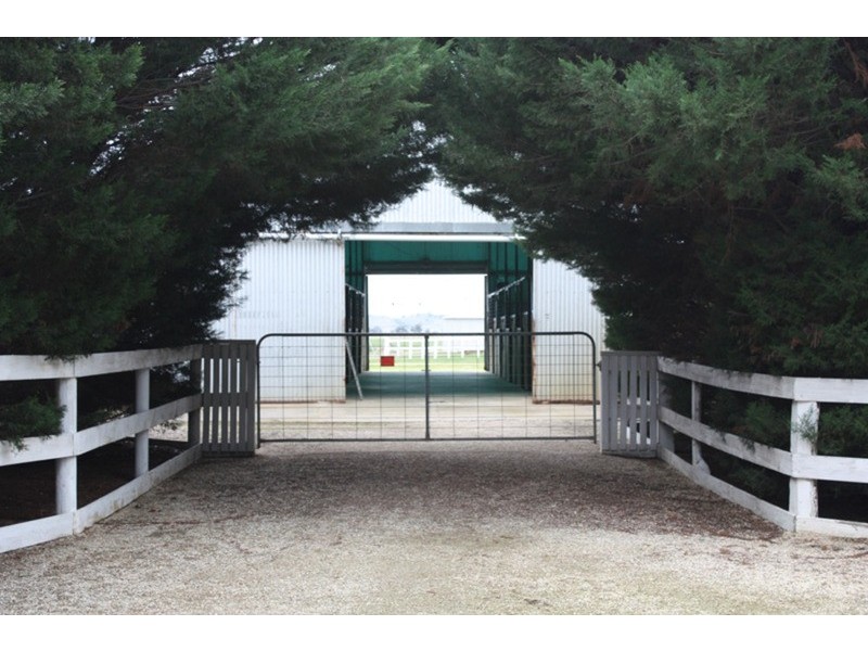 868 Bolinda Road, Darraweit Guim VIC 3756