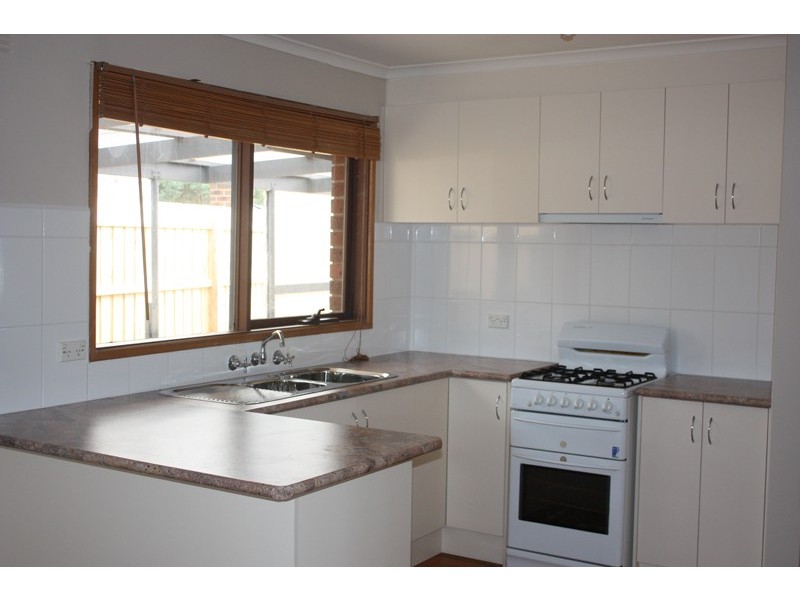 15 Balliol Common, Sunbury VIC 3429