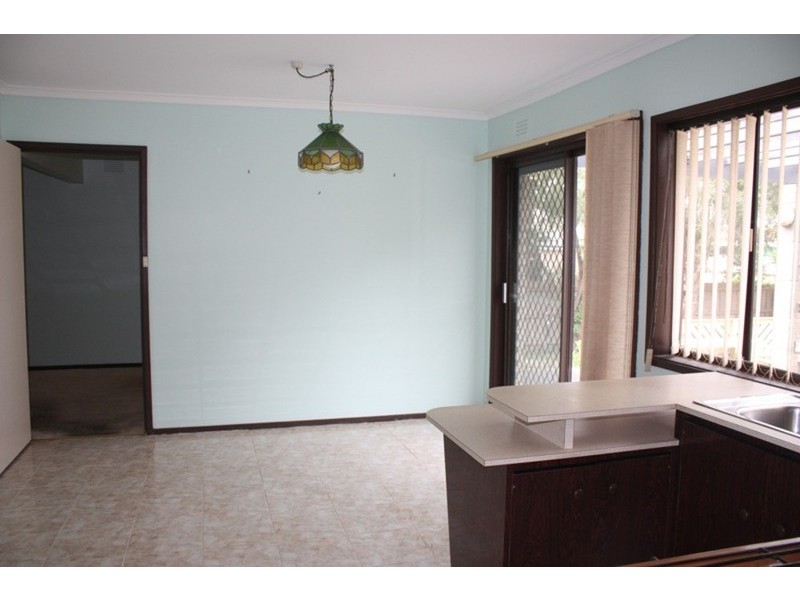 1 Melba Avenue, Sunbury VIC 3429