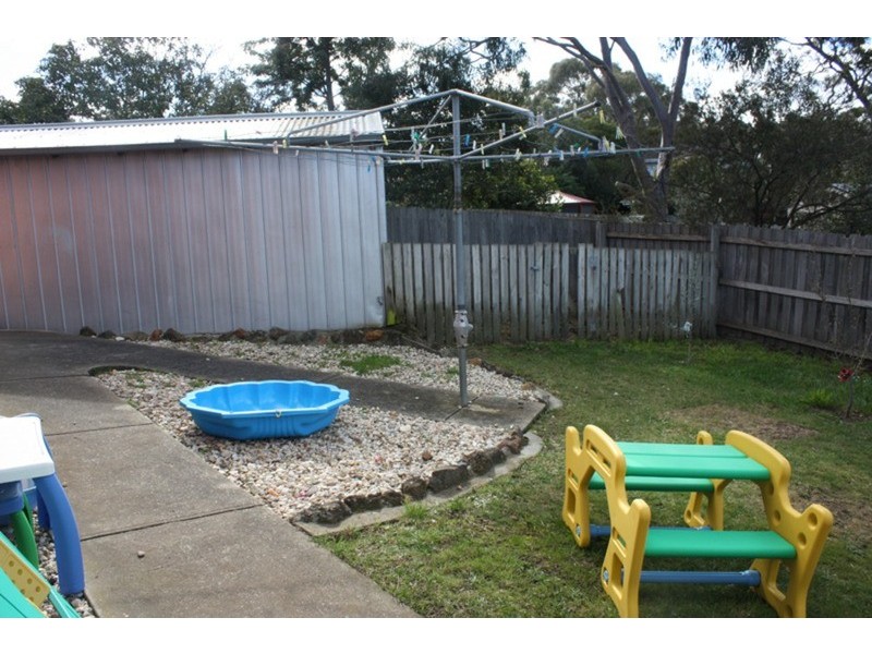 3 Page Place, Sunbury VIC 3429