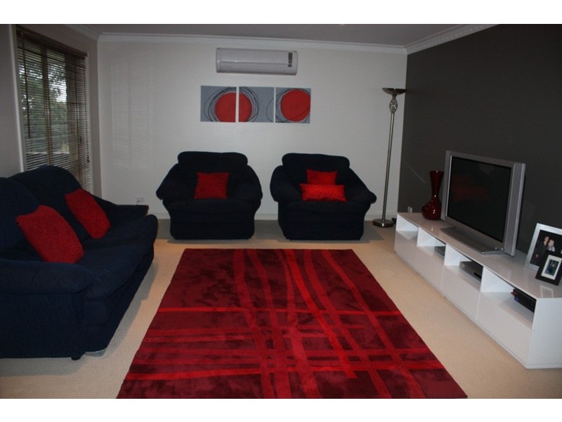 85 Nichol Street, Sunbury VIC 3429