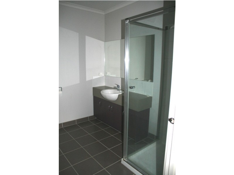 7/1 – 5 Rodney Street, Gisborne VIC 3437