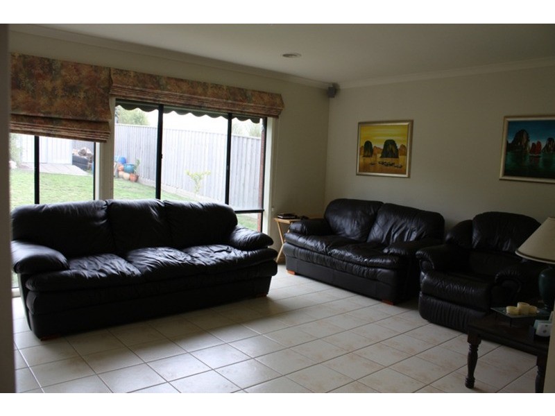 9 Munch Place, Sunbury VIC 3429