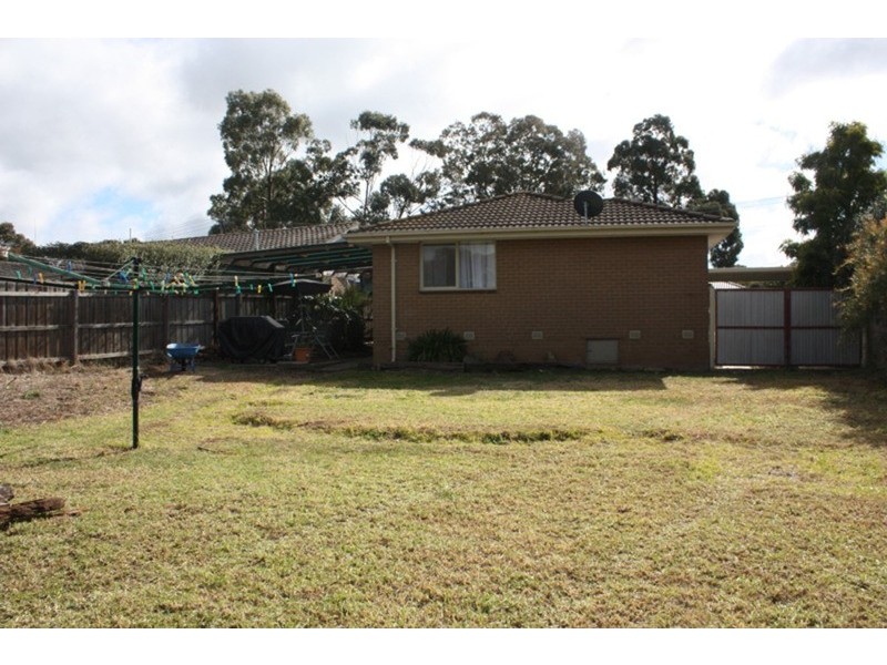 45 Marjorie Avenue, Sunbury VIC 3429