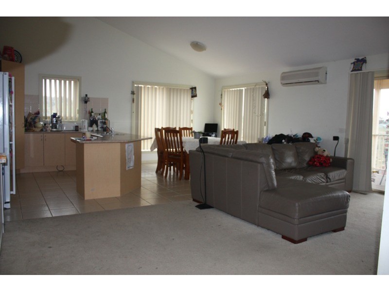 24 Possum Tail Run, Sunbury VIC 3429