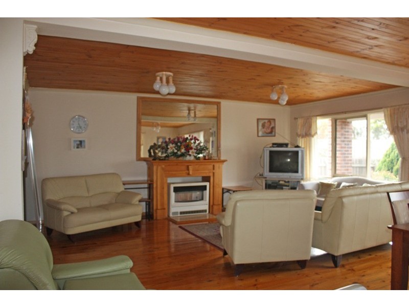 63 Calder Highway, Diggers Rest VIC 3427