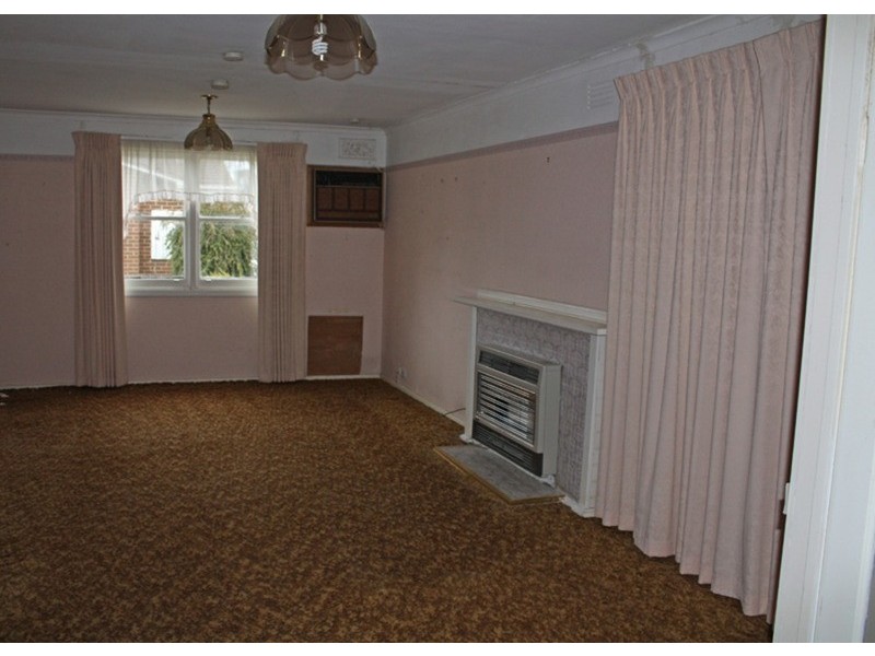 5 Racecourse Road, Riddells Creek VIC 3431