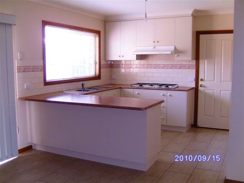 63 Thornton Avenue, Sunbury VIC 3429