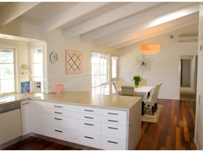 8 Zig Zag Road, Mount Macedon VIC 3441