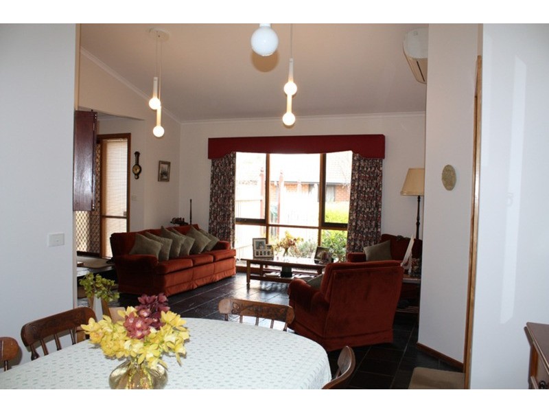 18 Abelia Court, Sunbury VIC 3429