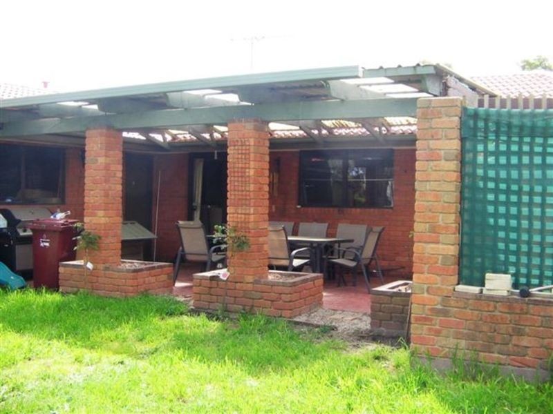 6 Ganton Court, Sunbury VIC 3429