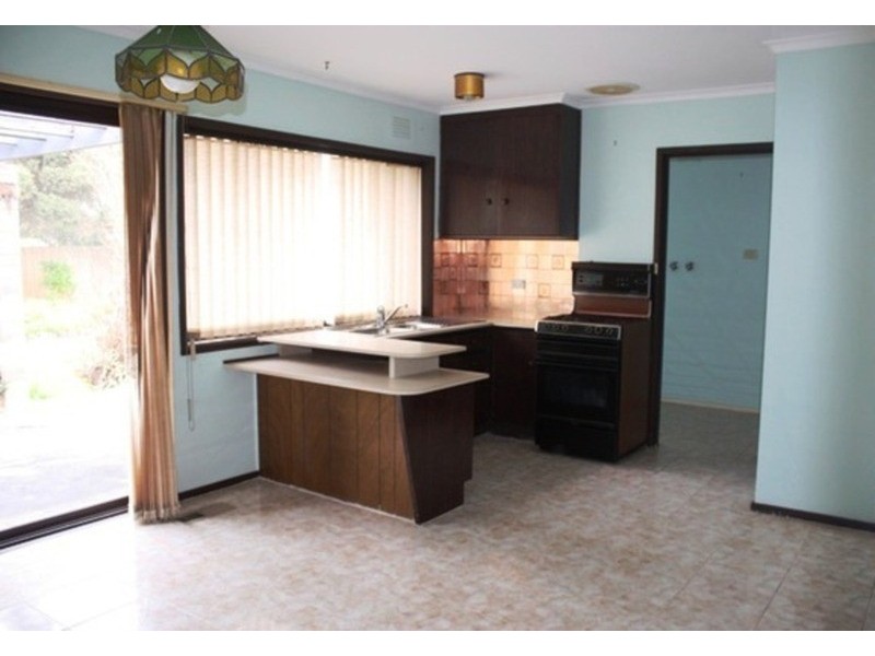 1 Melba Avenue, Sunbury VIC 3429