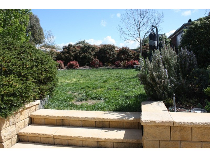 7 Kerrisdale Place, Sunbury VIC 3429