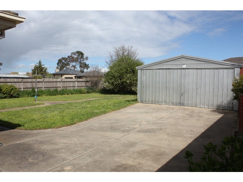 7 Miller Street, Sunbury VIC 3429