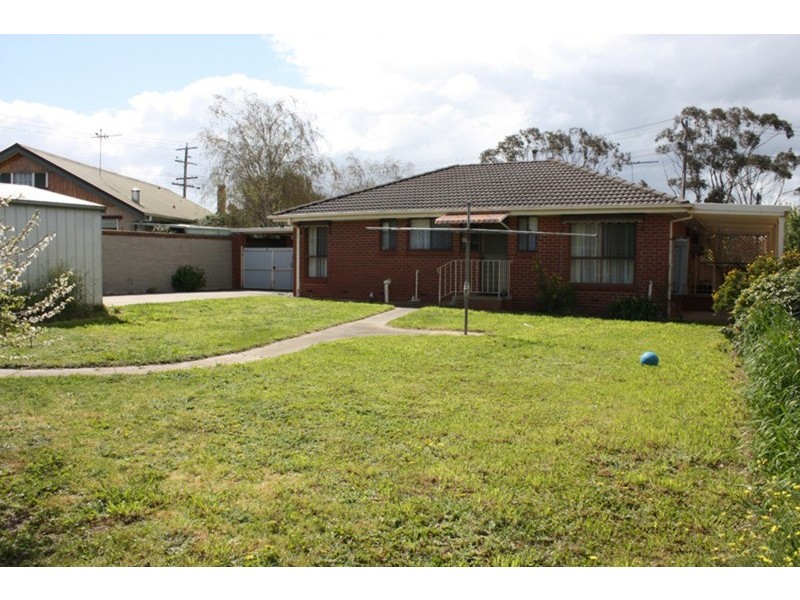 7 Miller Street, Sunbury VIC 3429