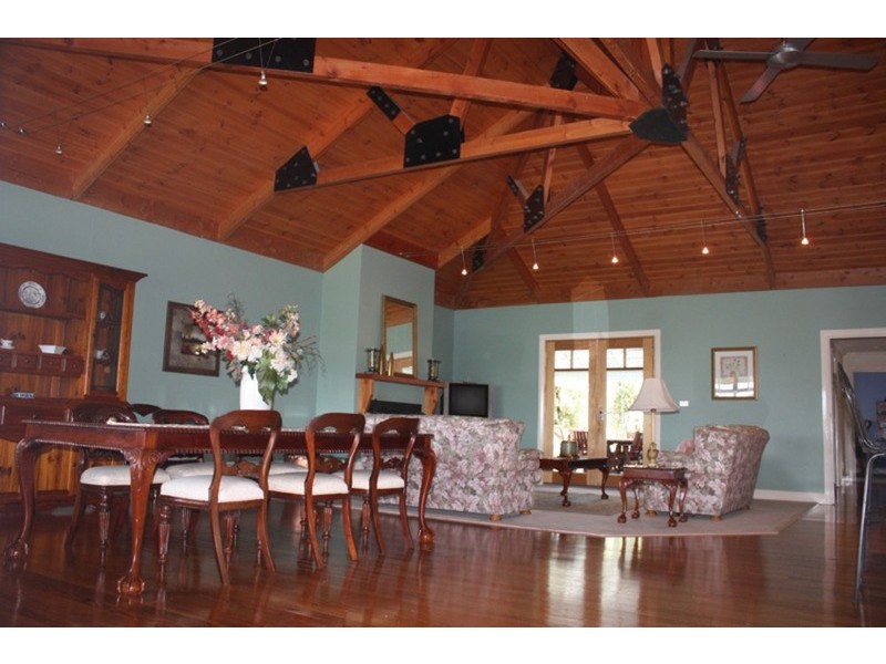 9 John Street, Sunbury VIC 3429